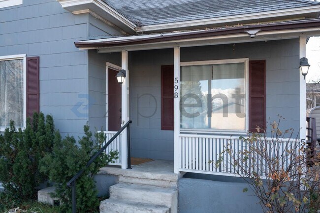 Building Photo - 593 W 1020 S