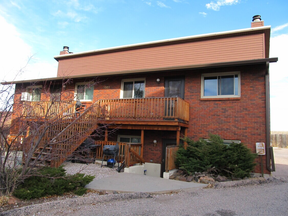 Primary Photo - 7003 Tumbleweed Dr