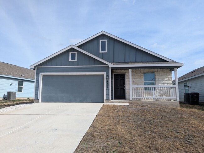 Building Photo - Fresh and Clean in New Braunfels!!