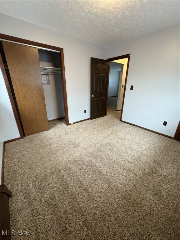 Building Photo - 835 Cook Ave