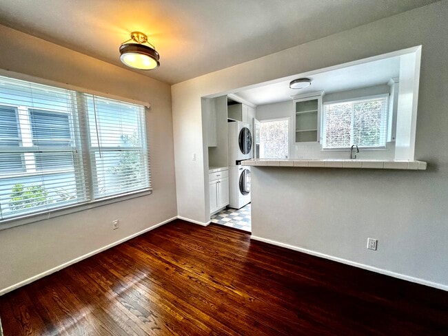 Building Photo - 1348 Manhattan Beach Blvd