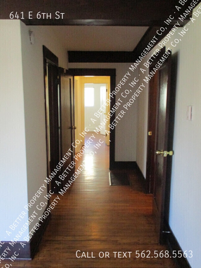 Foto del edificio - 641 E 6th St