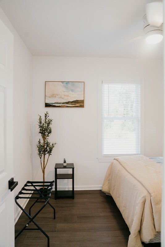 Building Photo - 1917 Faucette Ave