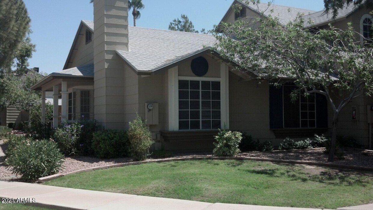 Foto principal - 10100-10189 N 89th Ave