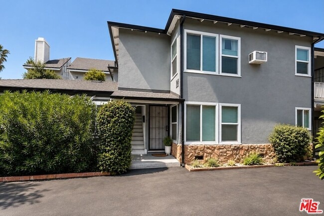 Building Photo - 5250 Whitsett Ave