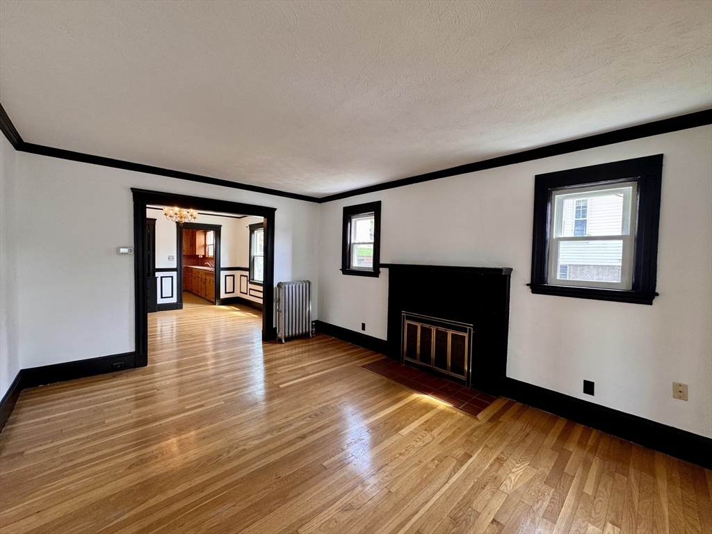 Primary Photo - 15 Slade St