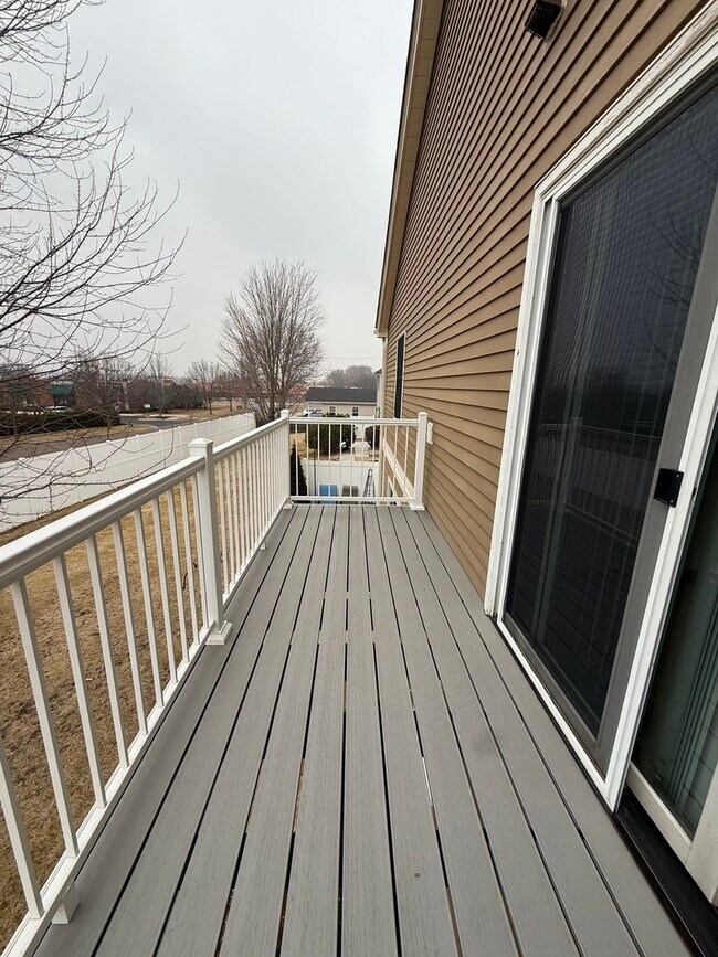 Foto del edificio - 45 Spuhler Dr