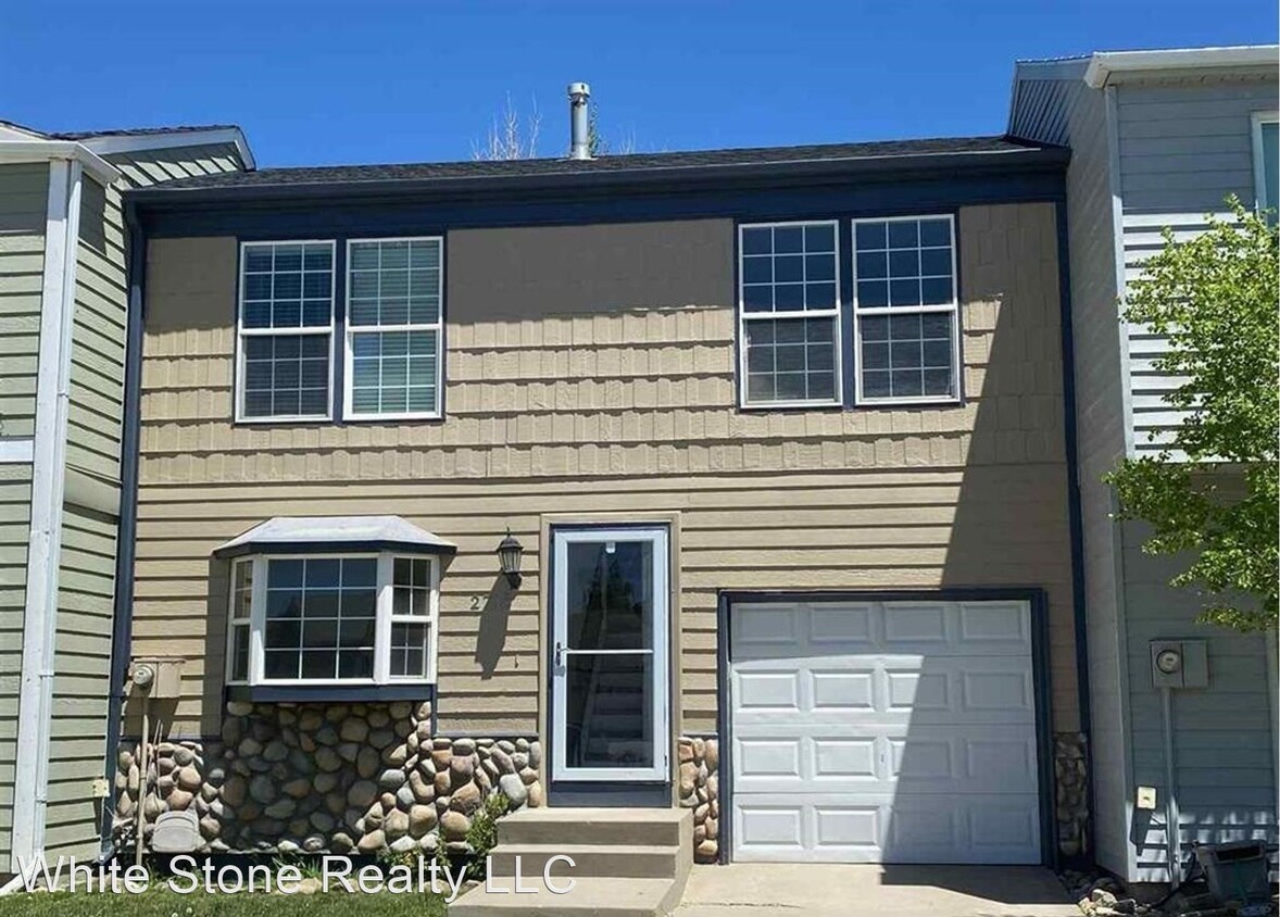 2 br, 1 bath House 2715 Inverness House Rental in Rawlins, WY