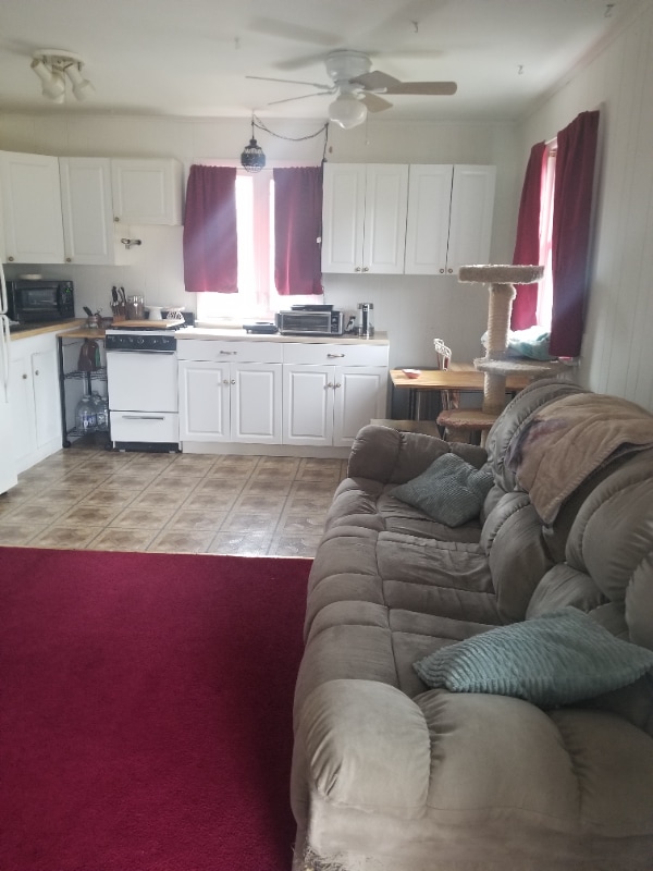 6072 PA191, Cresco, PA 18326 House Rental in Cresco, PA