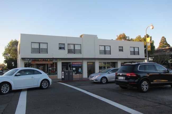 Building Photo - 1272 Solano Ave