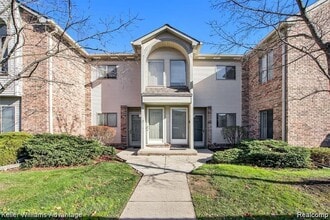 Building Photo - 42672 Lilley Pointe Dr