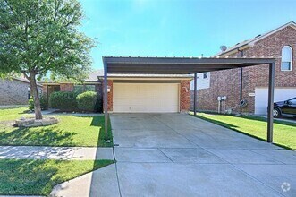 Building Photo - 6640 Friendsway Dr