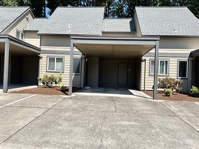 Building Photo - 1232 SW Maple Tree Ct