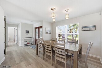 Building Photo - 799 Caribbean Ct