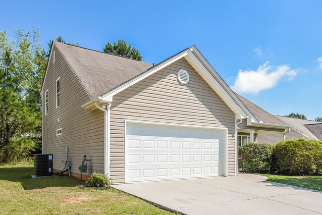 Building Photo - 108 Mount Comet Ct