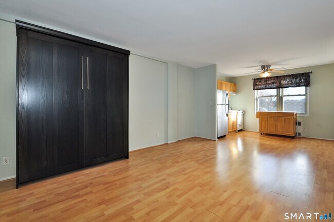 Foto del edificio - 39 Glenbrook Rd