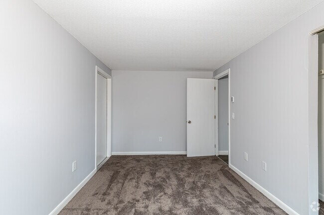 View of Cliffside Apartments - Apartments in Sunderland, MA | Apartments.com