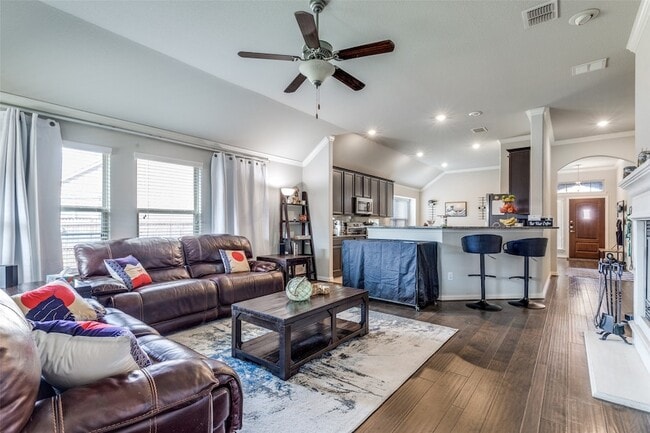 Photo - 11800 Patton Dr House