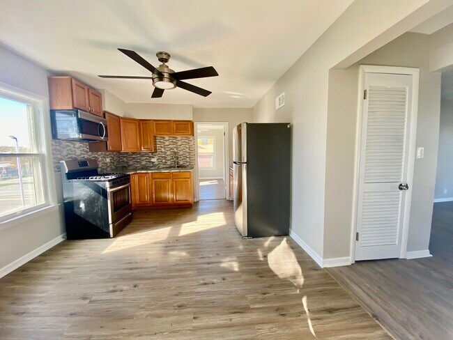 Foto del edificio - 5543 W Margaret St