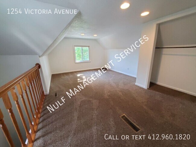 Foto del edificio - 1254 Victoria Ave