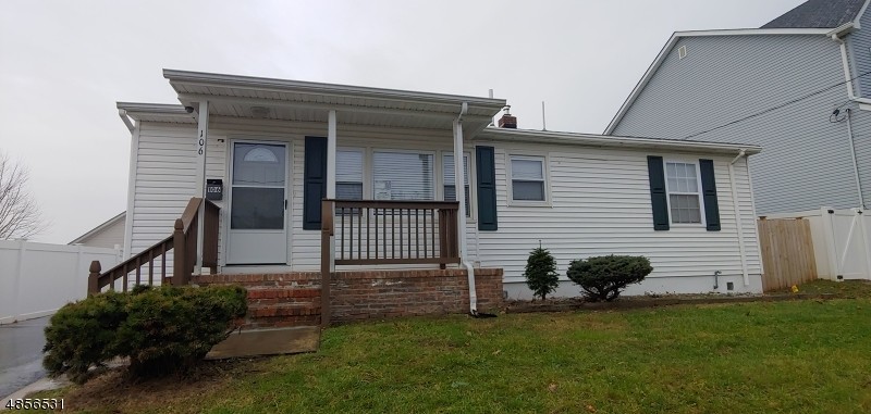Primary Photo - 106 S 21st Ave