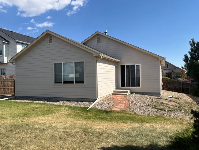 Foto del edificio - 12583 Pine Valley Cir