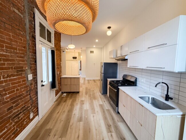 Foto del edificio - 2857 S 18th St
