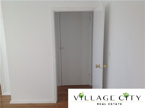 Building Photo - 3222 43rd St