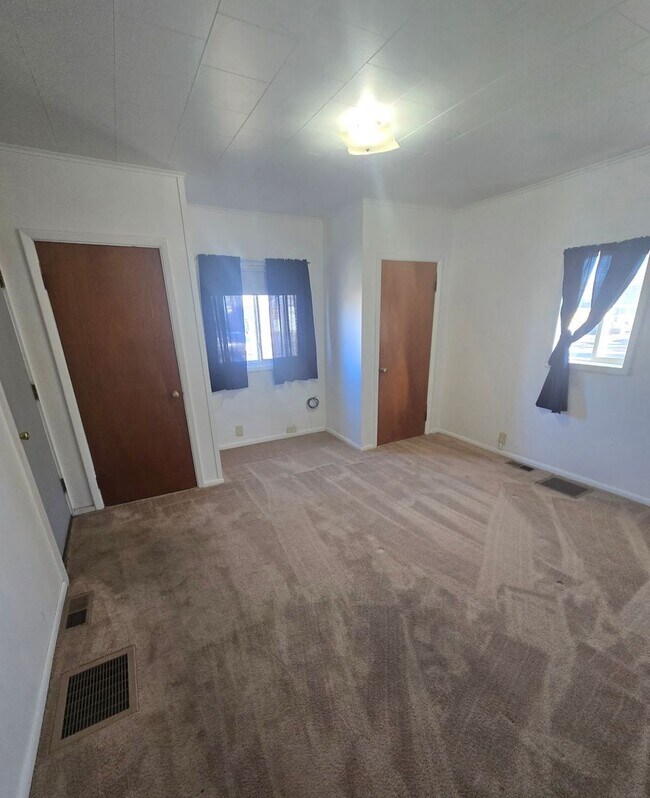 Building Photo - 1 Bed 1 Bath House