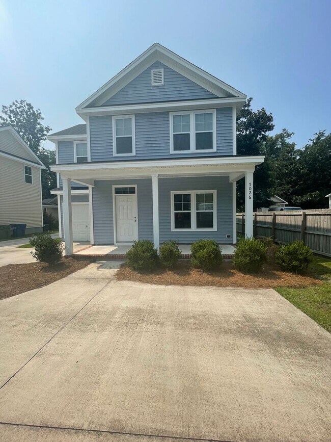 Foto del edificio - 3 Bed 2.5 Bath Single Family Home