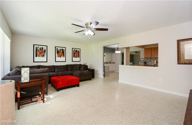 Building Photo - 3 br, 2 bath House - 325 Pearl Ave