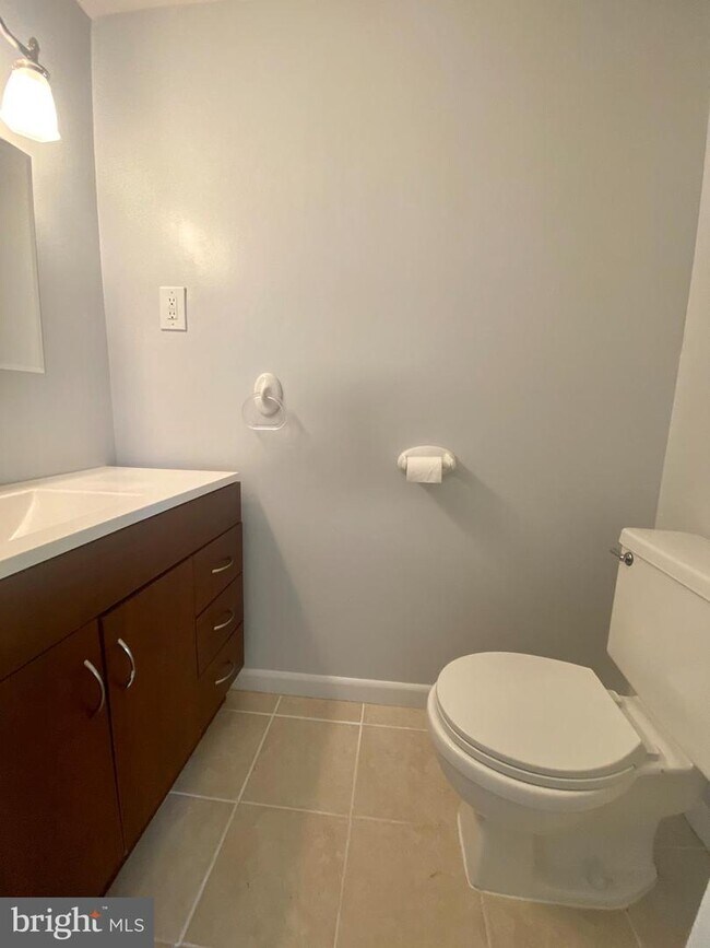 Building Photo - 107 Washington Ave