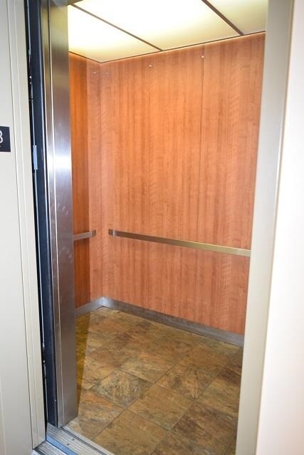 Foto del edificio - 7420 Boulevard E