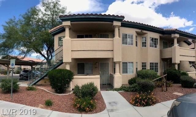 Foto principal - 8410 Eldora Ave
