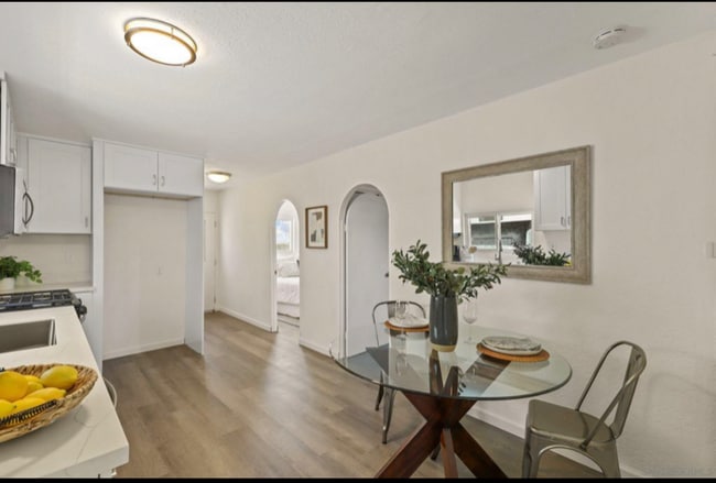 Building Photo - 35 19th St