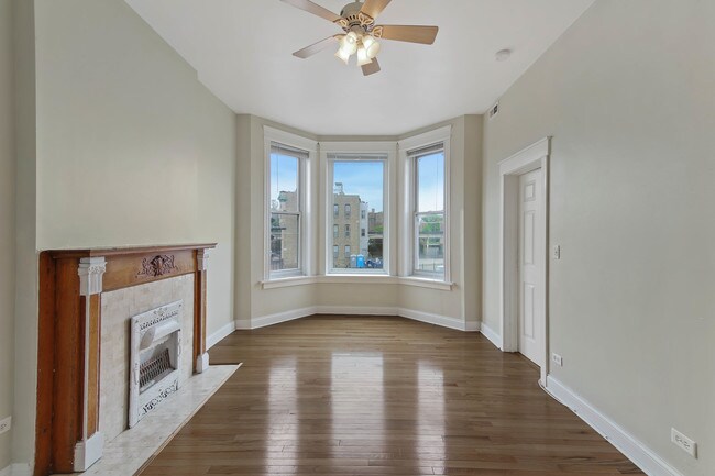Foto del edificio - 3420 N Sheffield Ave