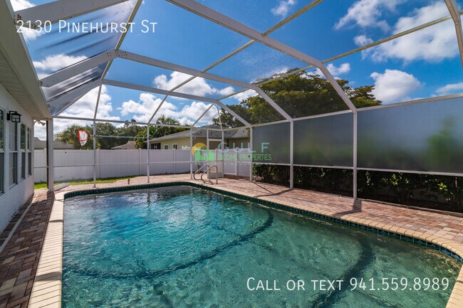 Foto del edificio - 2130 Pinehurst St