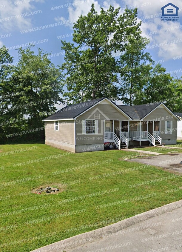 Primary Photo - 146 Dogwood Pointe Dr