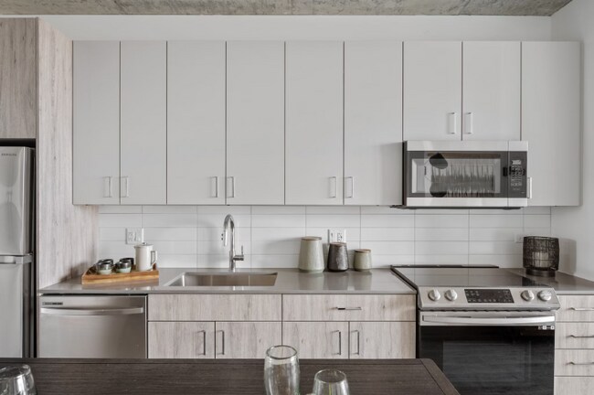 Foto del edificio - 468 W Chicago Ave