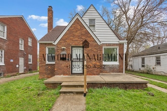 Building Photo - 11634 Sussex St