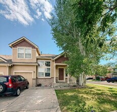 Building Photo - 1651 Prairie Hill Dr
