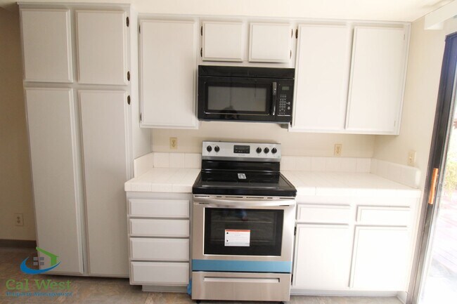 Building Photo - $3795.00 Almaden 3BD/2.5BA Townhome in the...