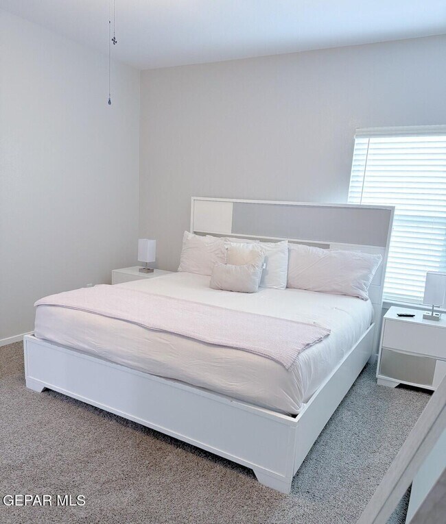 Foto del edificio - 13836 Vicki Brewer Ave