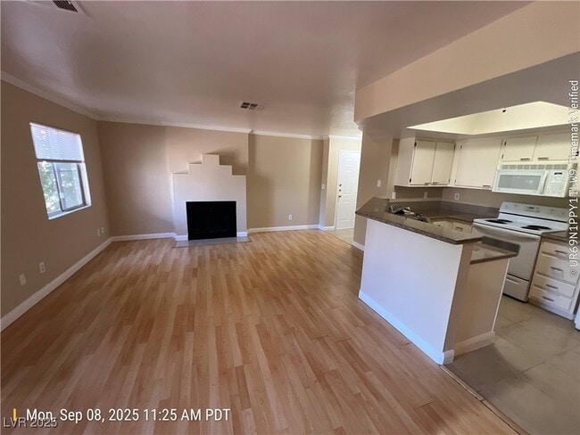 Building Photo - 8600 W Charleston Blvd
