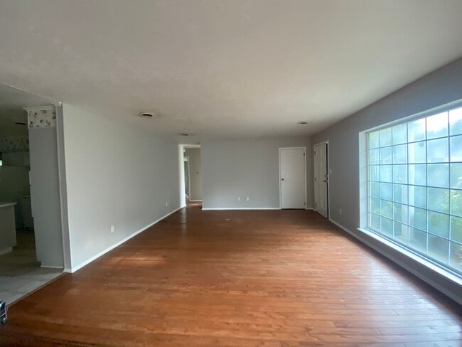 Building Photo - 3bed/2bath Home in West Jonesboro, Arkansas