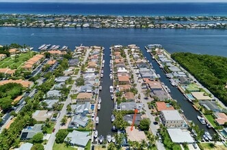 Building Photo - 100 Neptune Dr