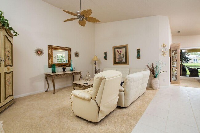 Foto del edificio - 7524 Firenze Ln
