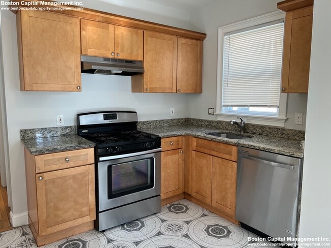 Photo - 179 Belmont St Apartment