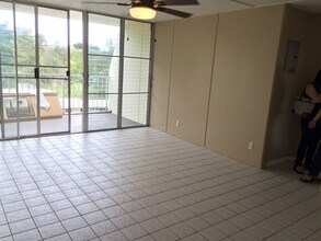 Building Photo - 95-2055-2055 Waikalani Pl
