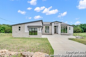 Building Photo - 6846 Spring Branch Rd